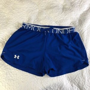 S Under Armour running shorts